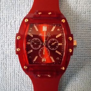 Tonneau pointer quartz wacth